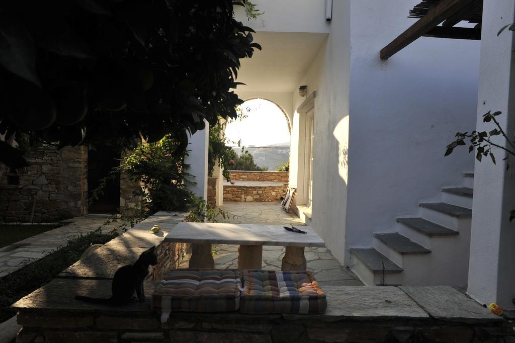 Romano Garden House - Land Tales Άγιος Ρομανός Δωμάτιο φωτογραφία
